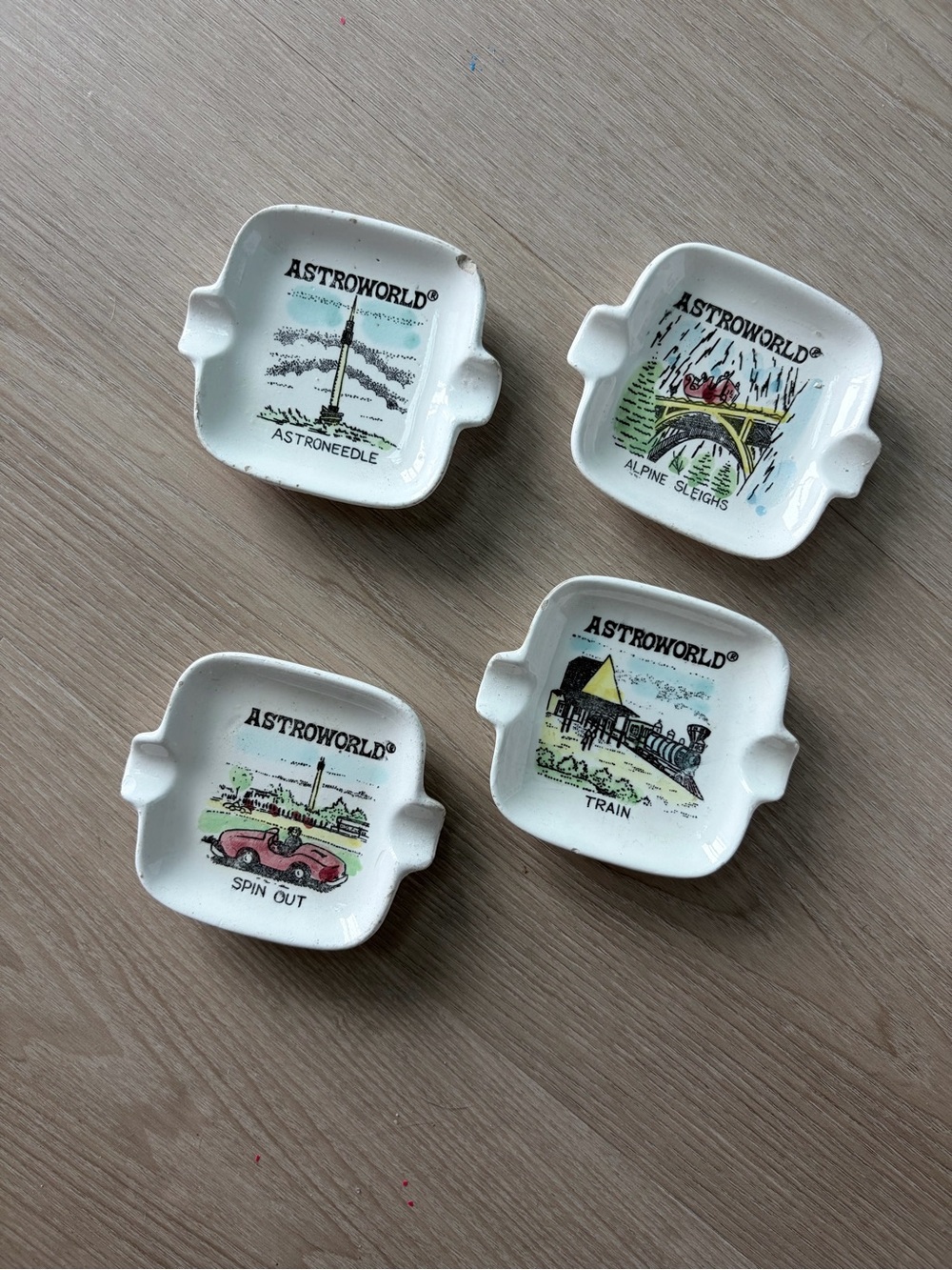 Astroworld Vintage Ceramic Collectible Ashtray Set